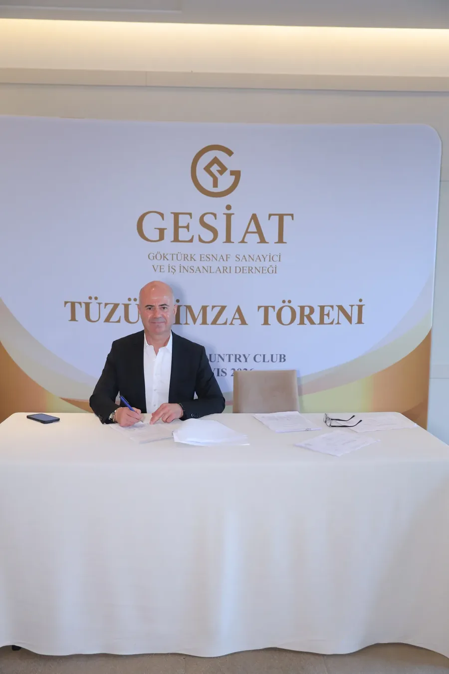 İmza Anı